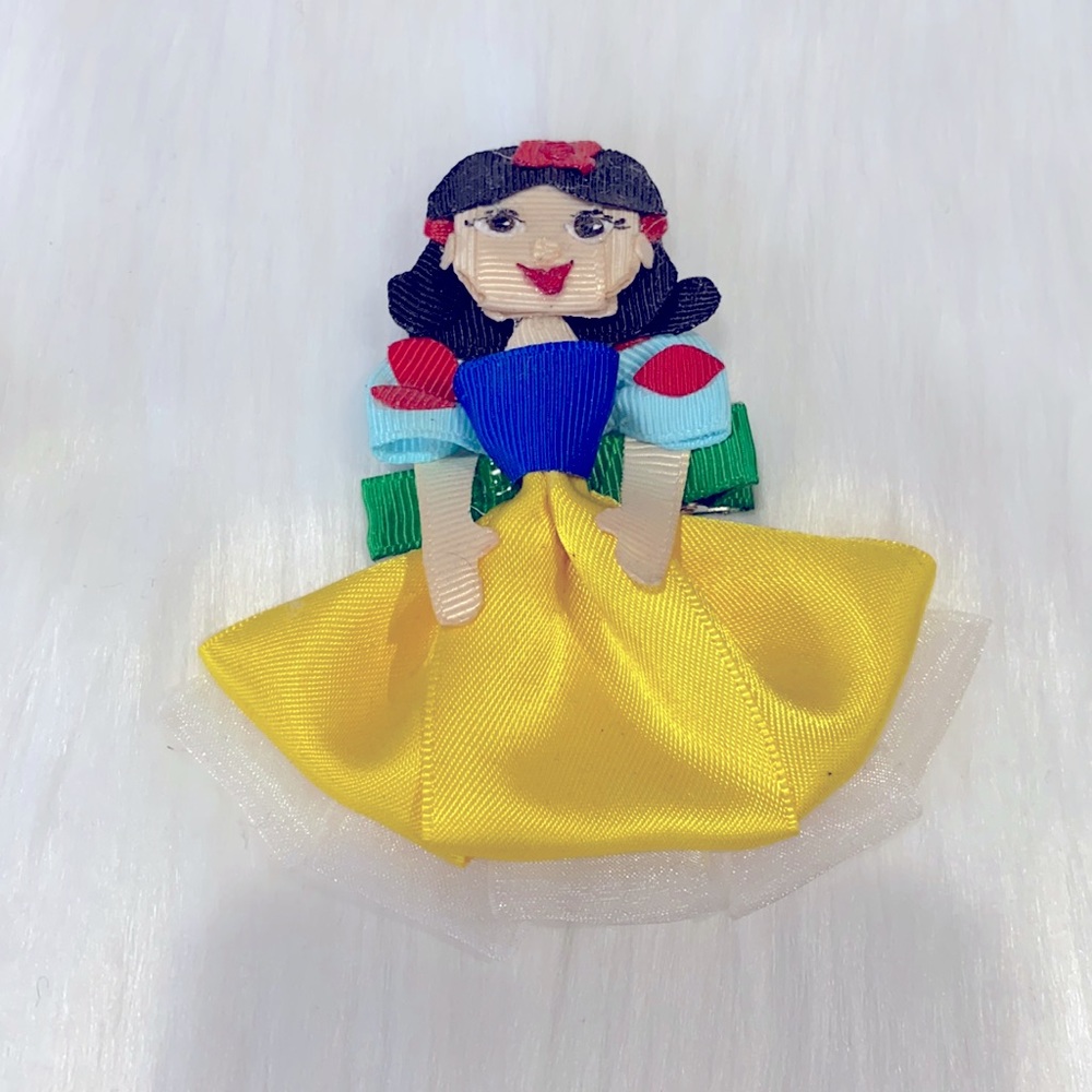 Snow White handmade hair clip